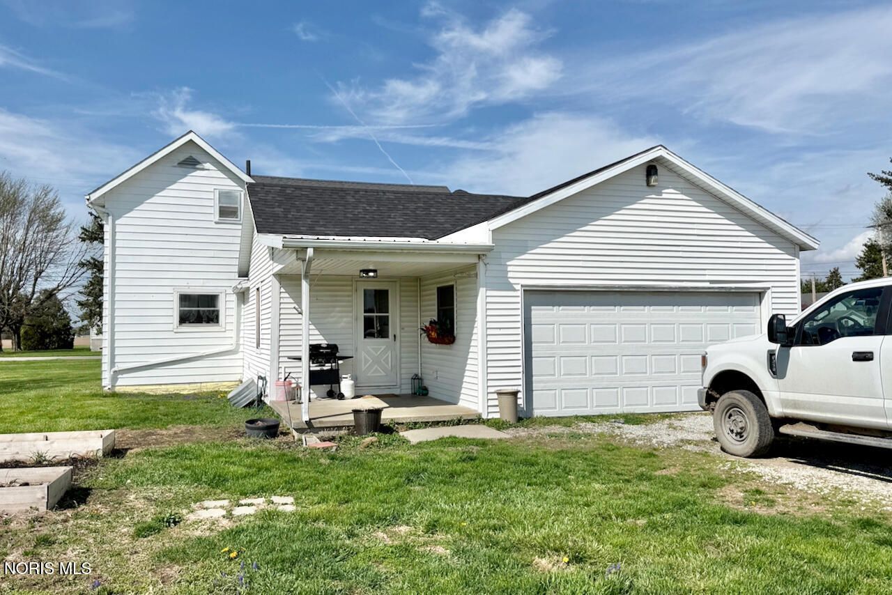 208 Dodge Street , Swanton, OH 43558 Main Photo