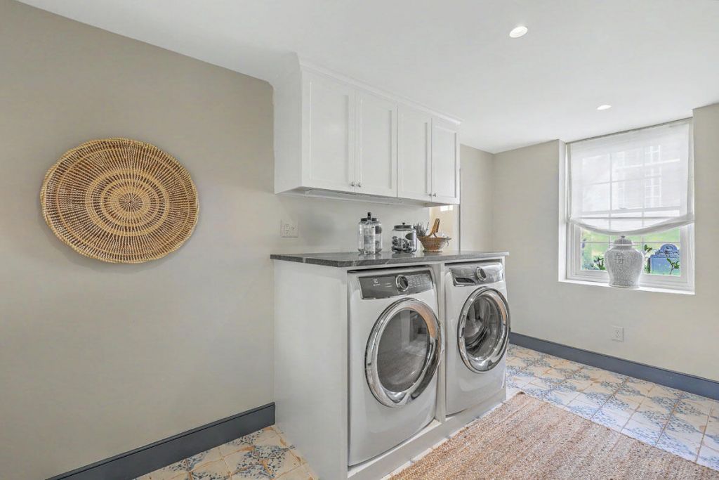 59 Church Street Photo 32