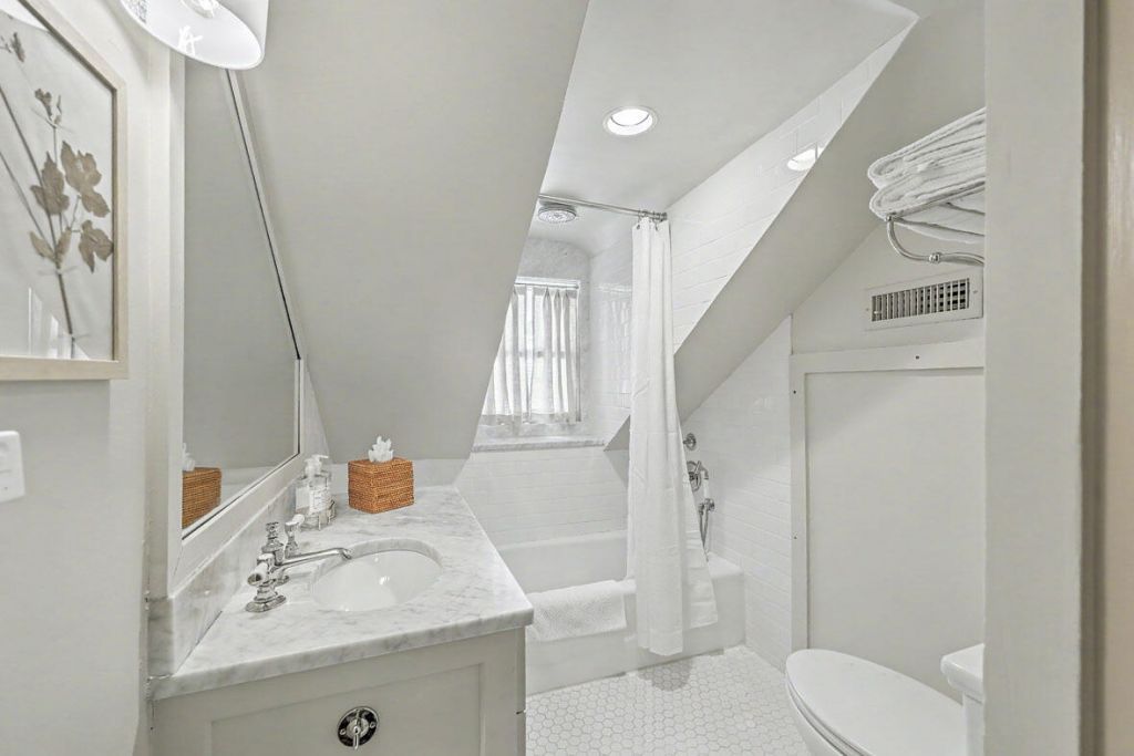 59 Church Street Photo 61