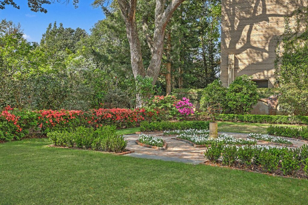 59 Church Street Photo 80