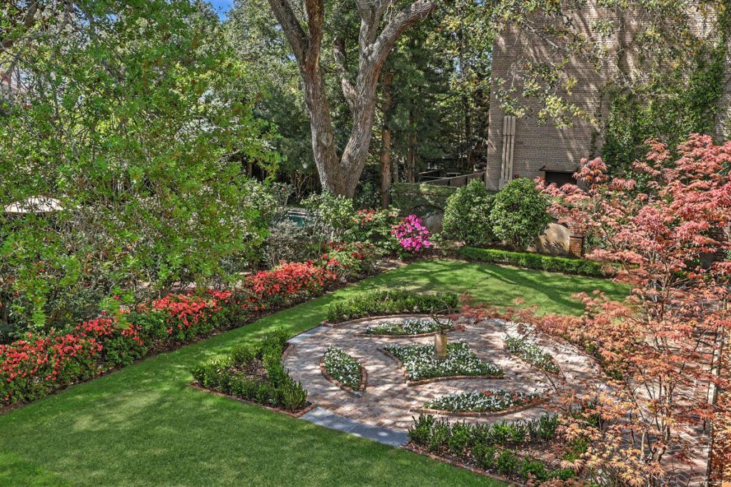 59 Church Street Photo 81