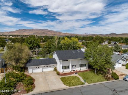 4244 Hidden Meadow Drive, Carson City, NV 89701 Photo