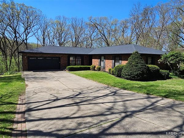 20 Boca Drive , Hannibal, MO 63401