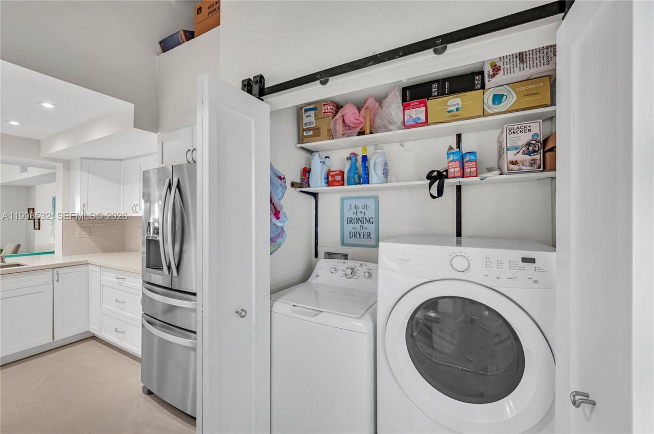 7018 SW 53rd Ln, Miami, FL 33155 Photo