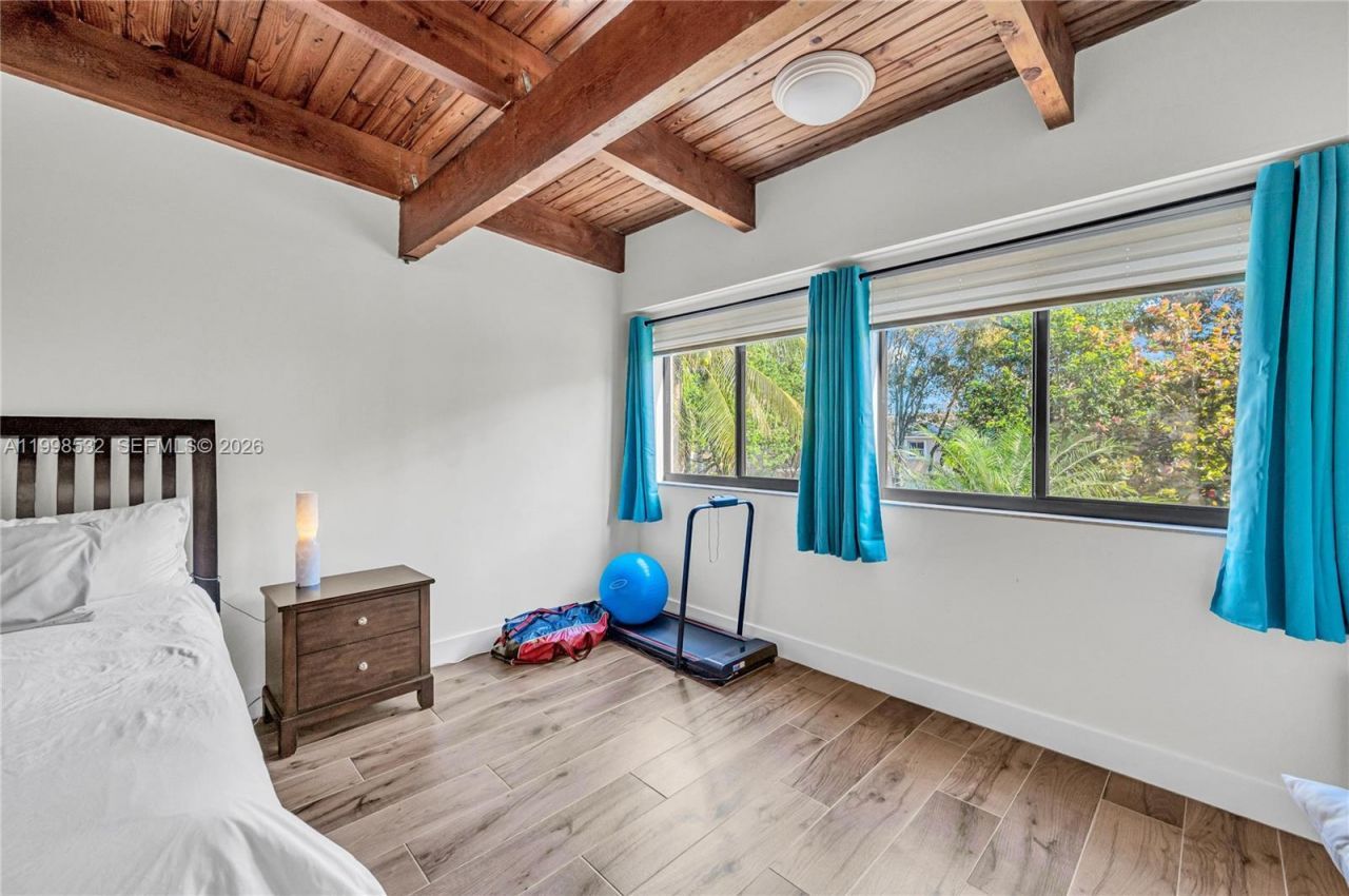 7018 SW 53rd Ln, Miami, FL 33155 Photo