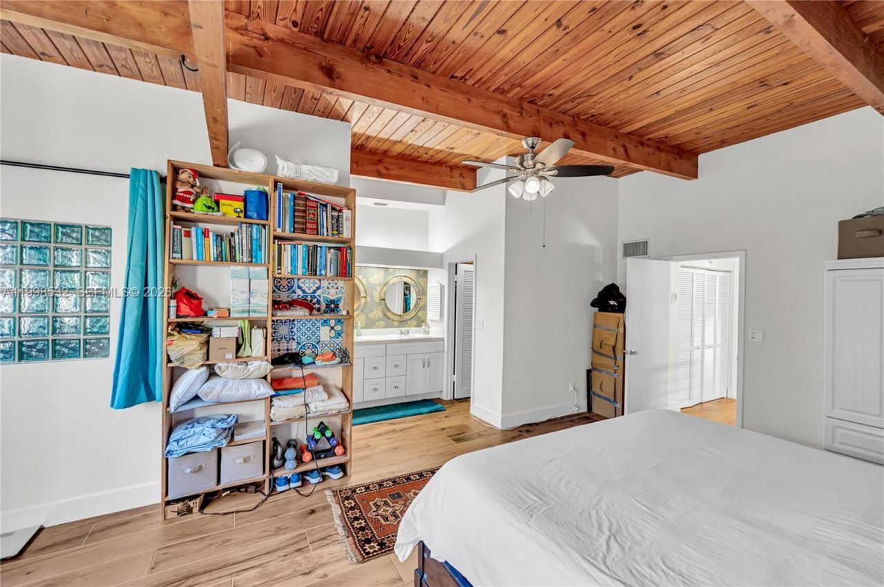 7018 SW 53rd Ln, Miami, FL 33155 Photo