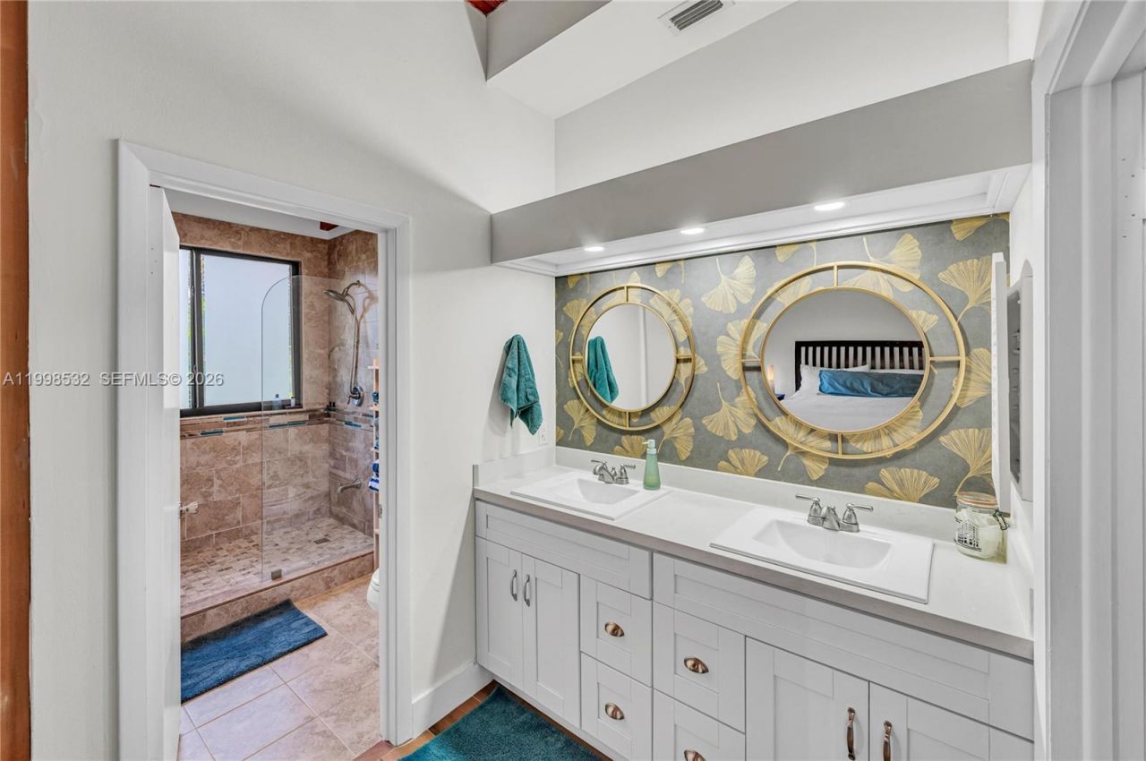 7018 SW 53rd Ln, Miami, FL 33155 Photo