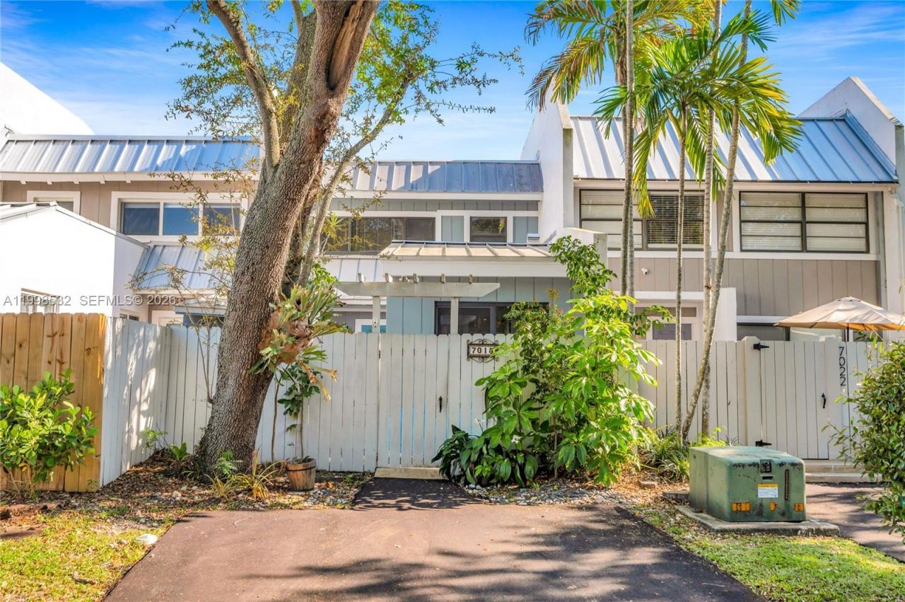 7018 SW 53rd Ln, Miami, FL 33155 Photo