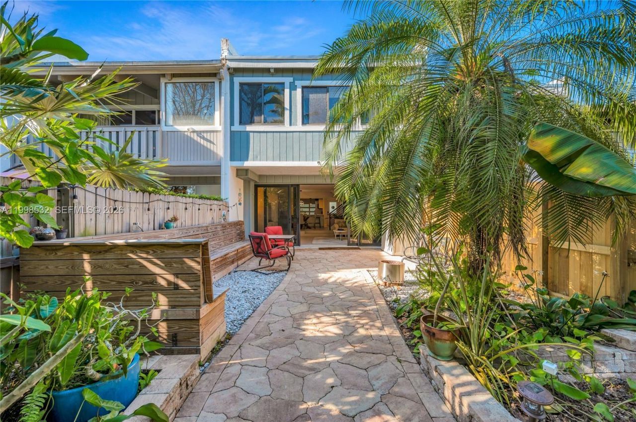 7018 SW 53rd Ln, Miami, FL 33155 Photo