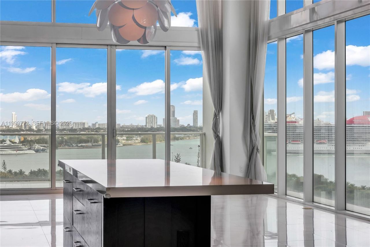 1040 Biscayne Blvd, Unit 1001, Miami, FL 33132 Photo