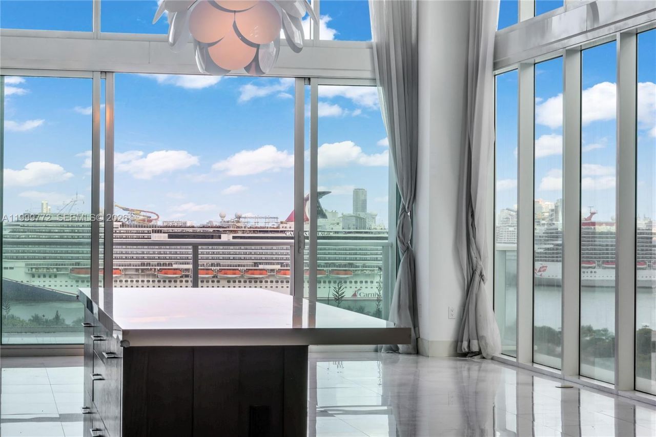 1040 Biscayne Blvd, Unit 1001, Miami, FL 33132 Photo