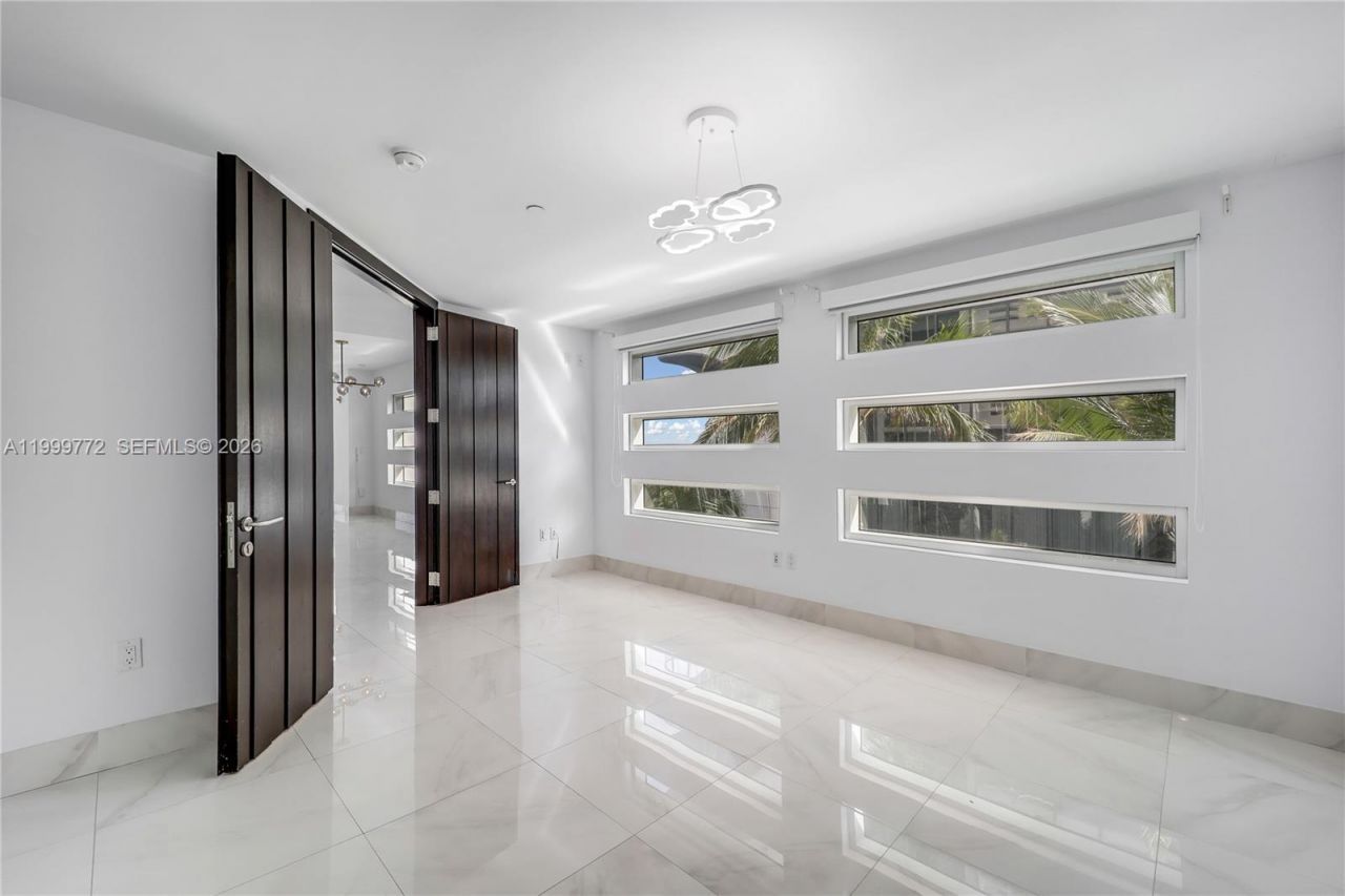 1040 Biscayne Blvd, Unit 1001, Miami, FL 33132 Photo