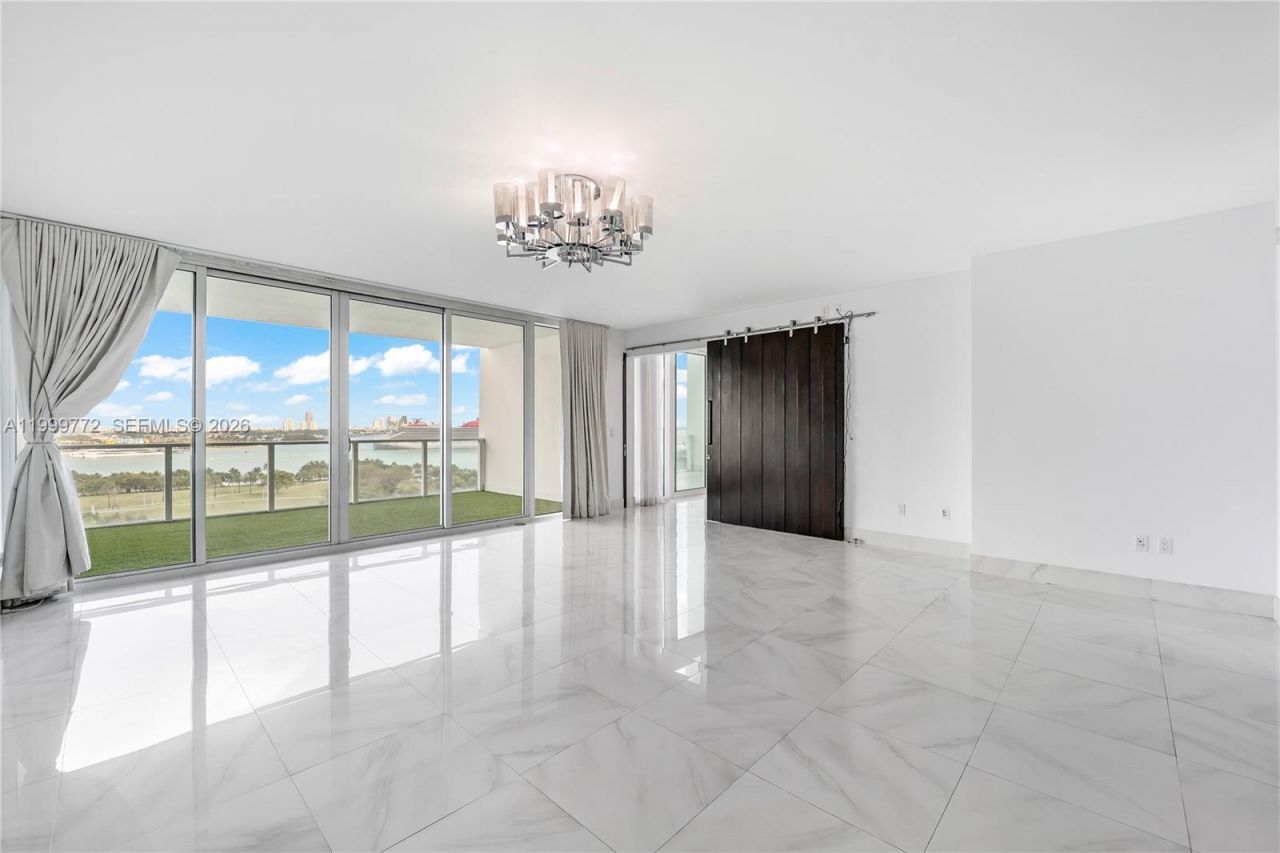 1040 Biscayne Blvd, Unit 1001, Miami, FL 33132 Photo