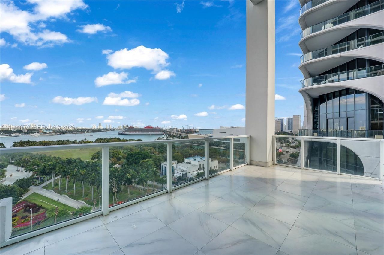 1040 Biscayne Blvd, Unit 1001, Miami, FL 33132 Photo