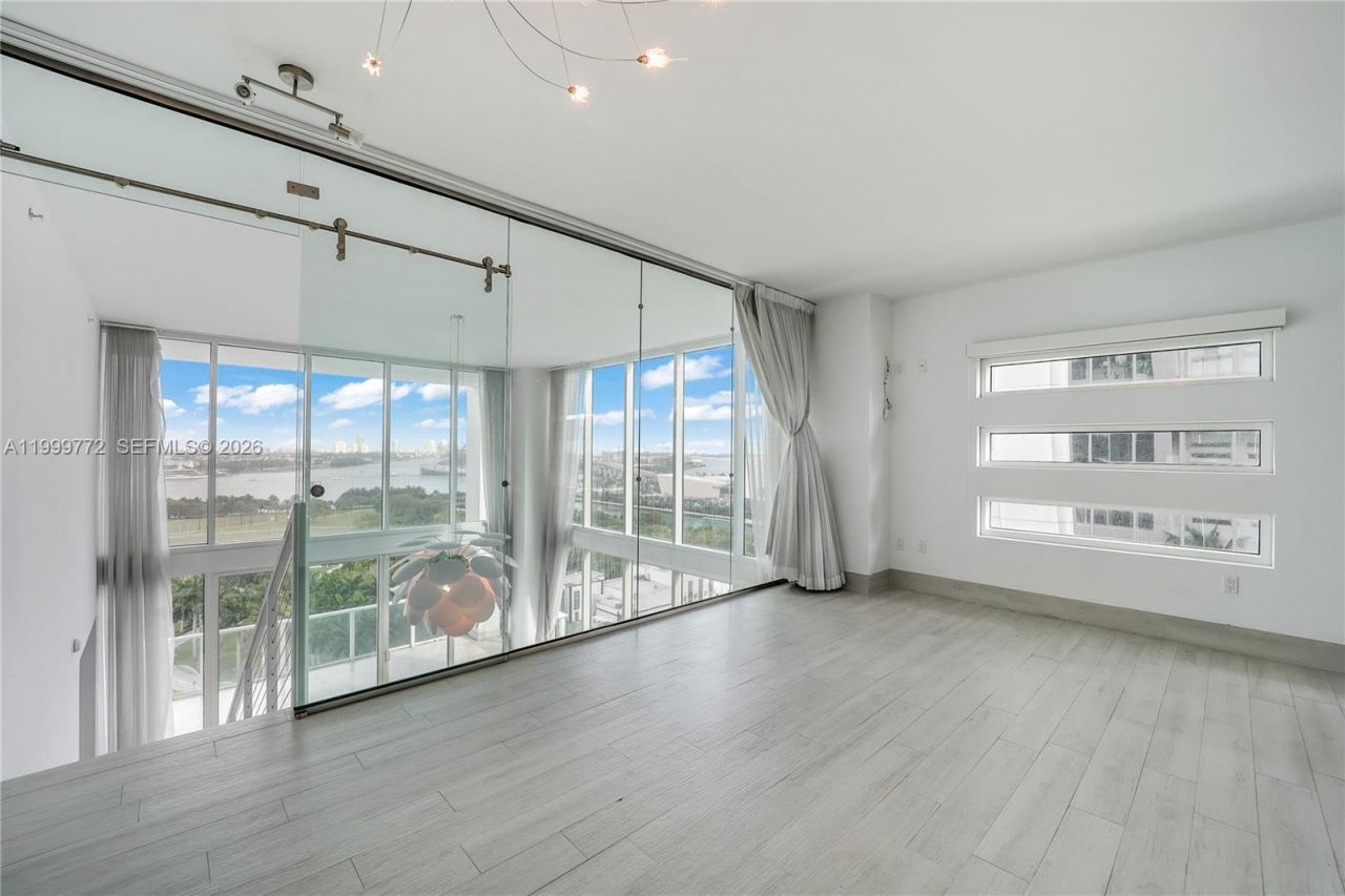 1040 Biscayne Blvd, Unit 1001, Miami, FL 33132 Photo