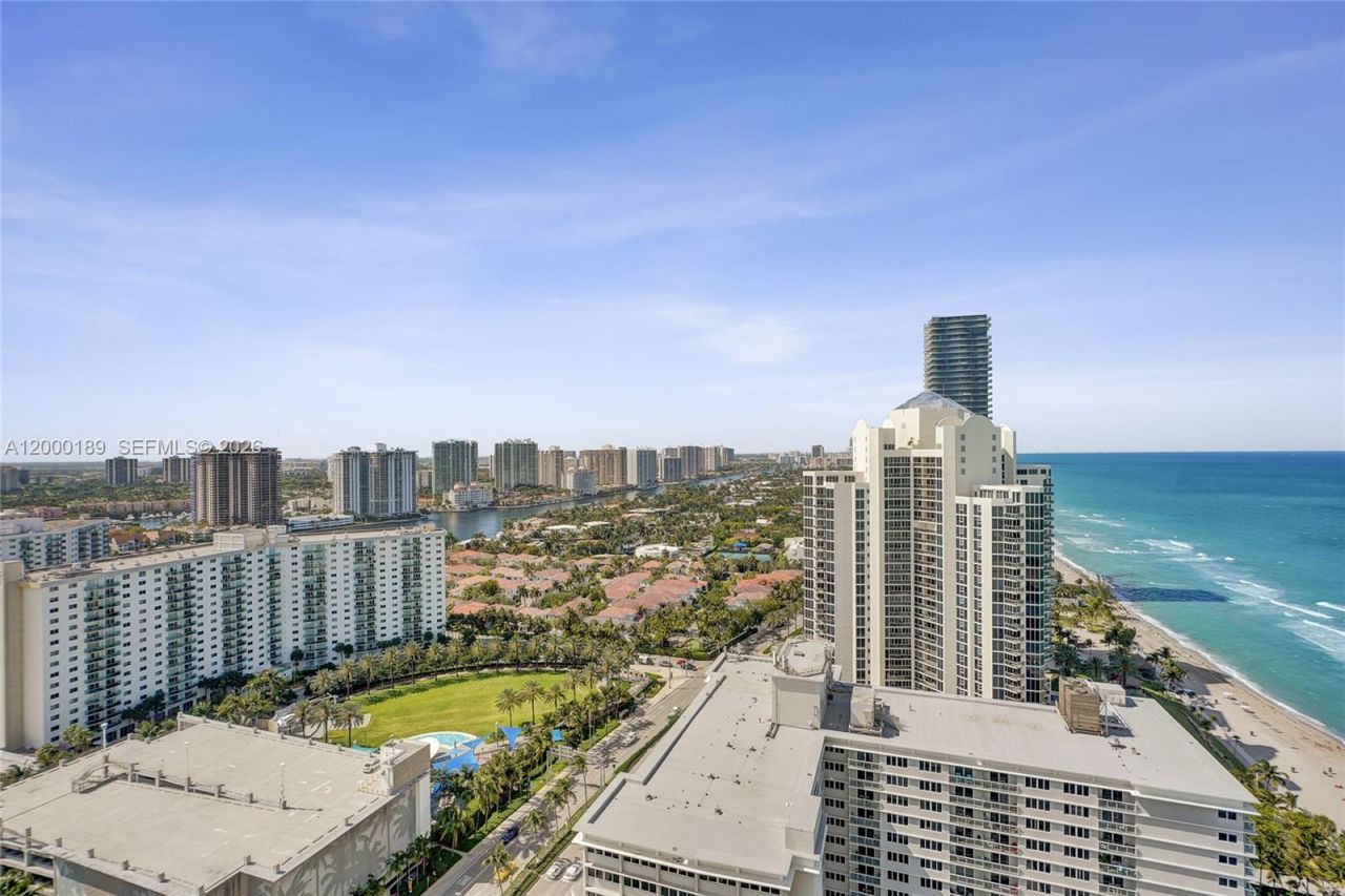 19111 Collins Ave, Unit 2703, Sunny Isles Beach, FL 33160 Photo