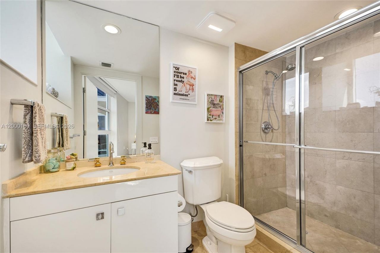 19111 Collins Ave, Unit 2703, Sunny Isles Beach, FL 33160 Photo