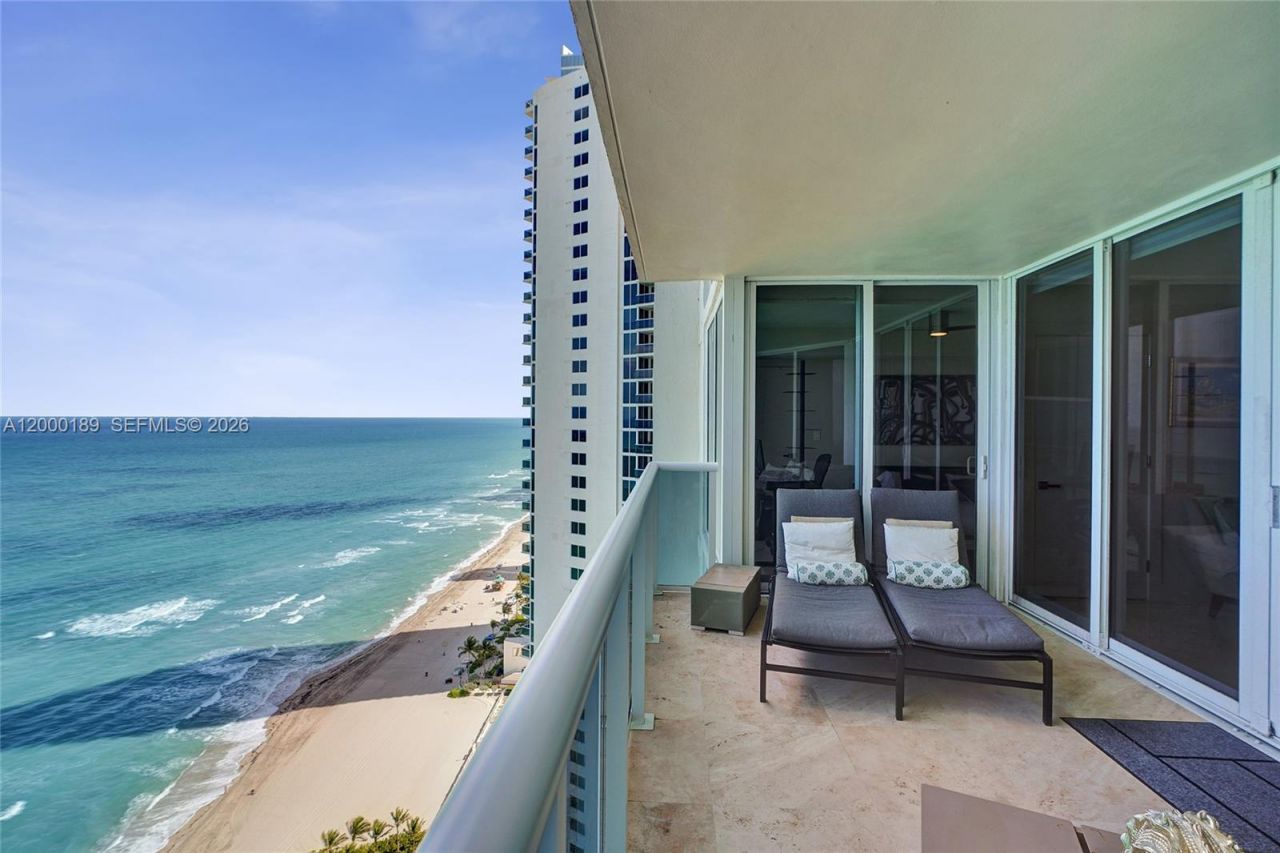 19111 Collins Ave, Unit 2703, Sunny Isles Beach, FL 33160 Photo