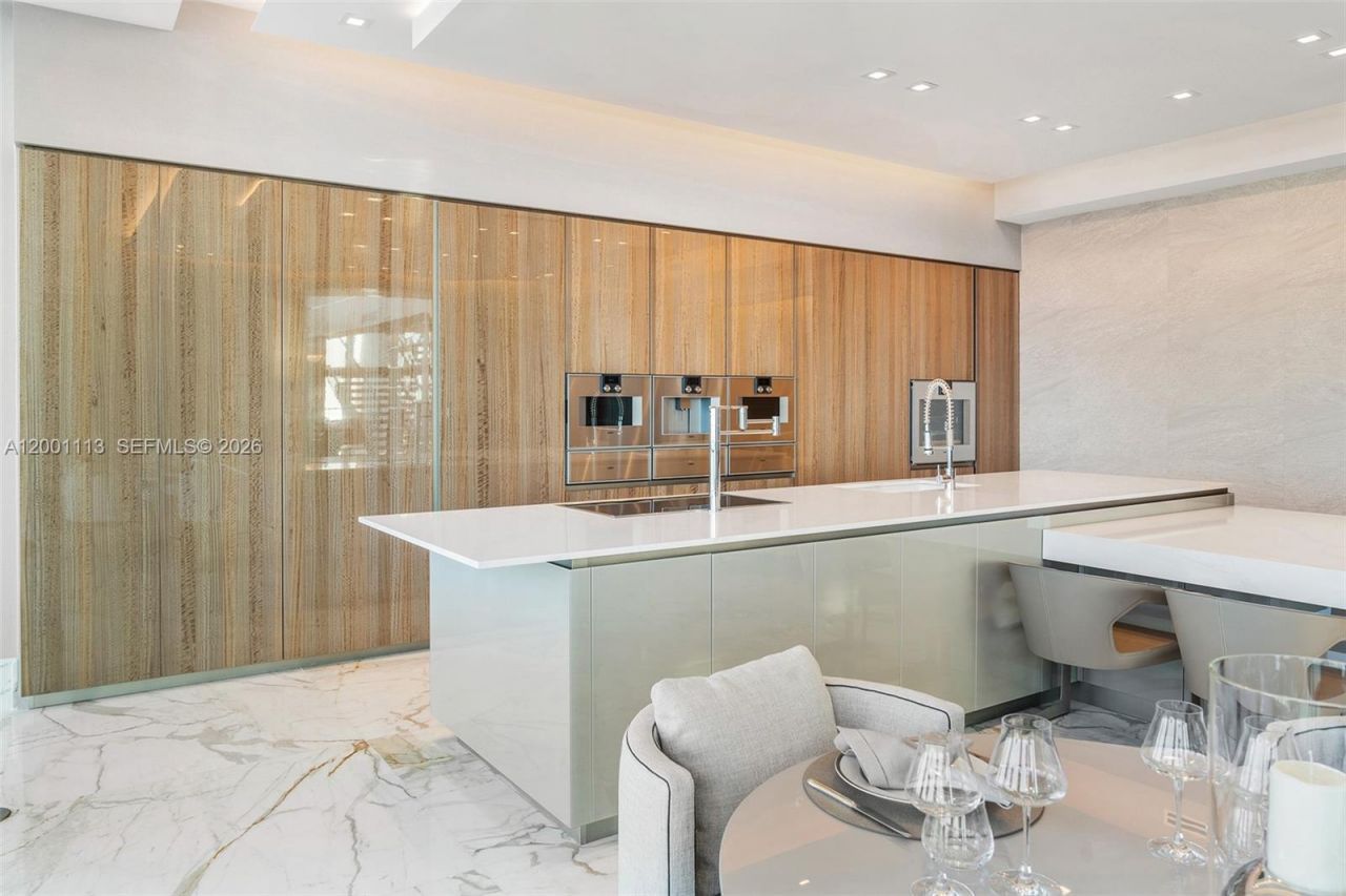 17475 Collins Ave, Unit PH3201, Sunny Isles Beach, FL 33160 Photo