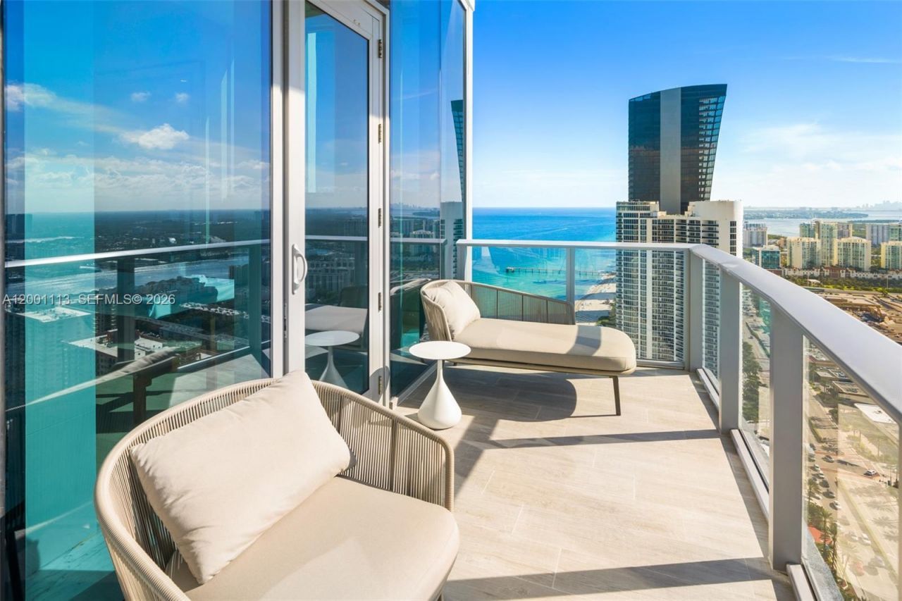 17475 Collins Ave, Unit PH3201, Sunny Isles Beach, FL 33160 Photo