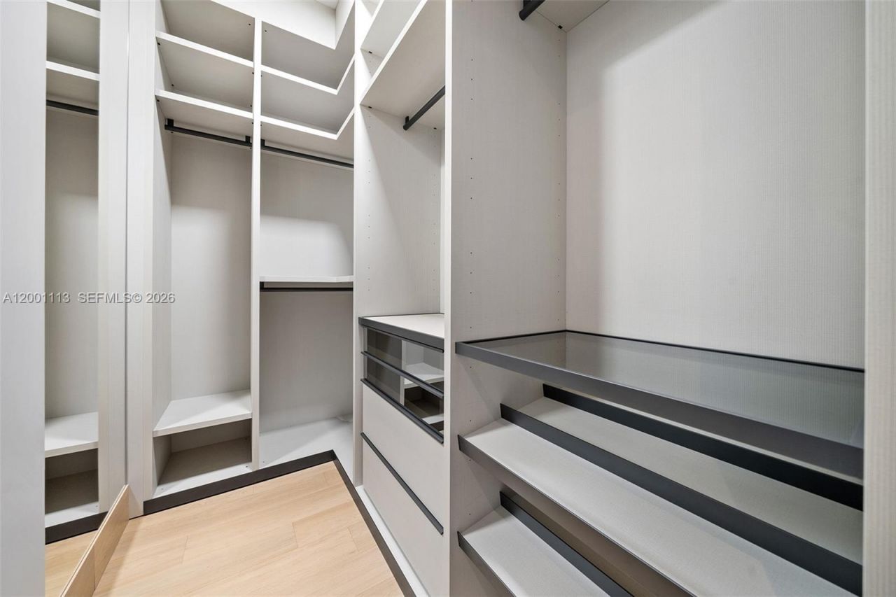 17475 Collins Ave, Unit PH3201, Sunny Isles Beach, FL 33160 Photo