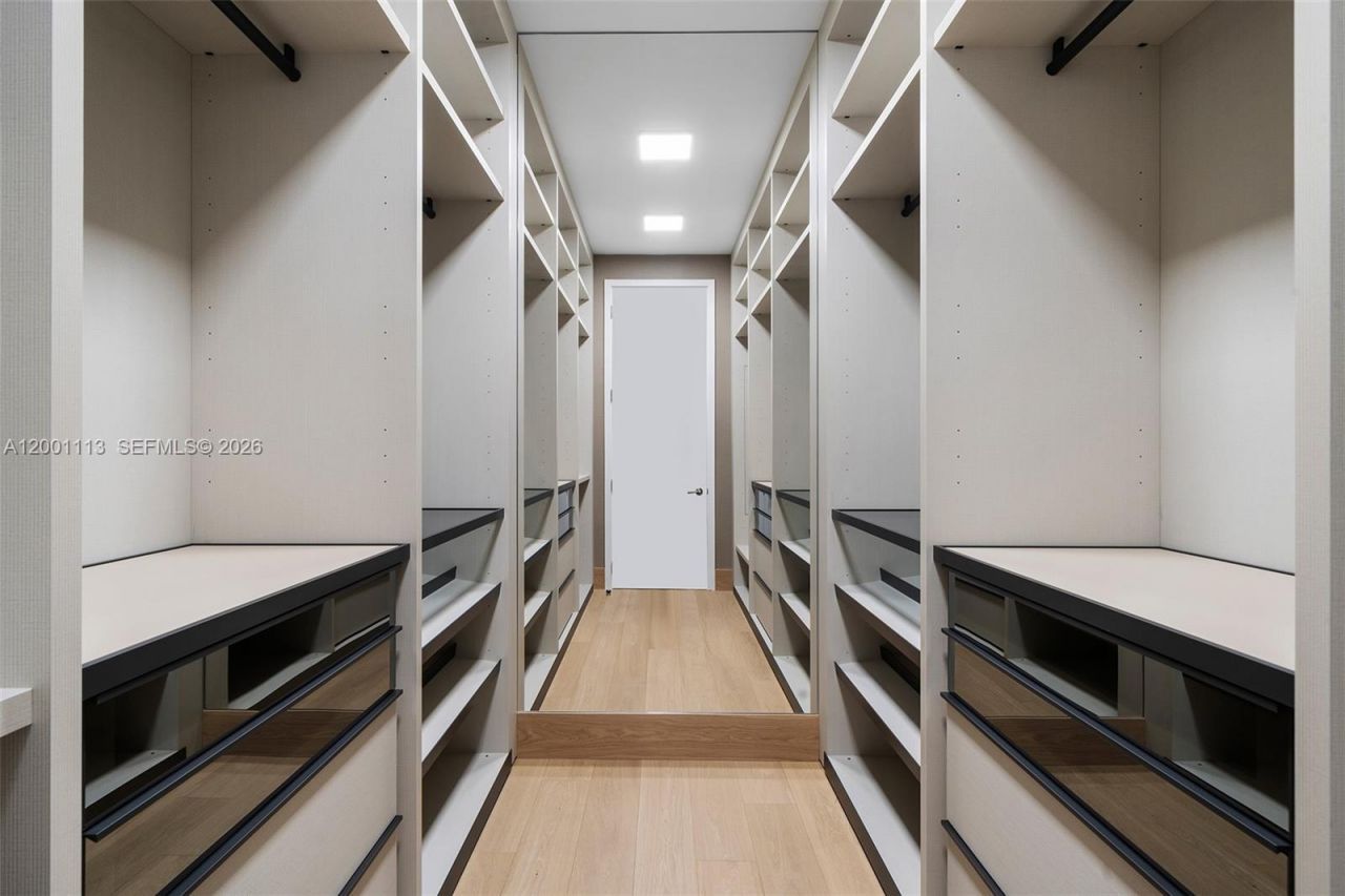 17475 Collins Ave, Unit PH3201, Sunny Isles Beach, FL 33160 Photo