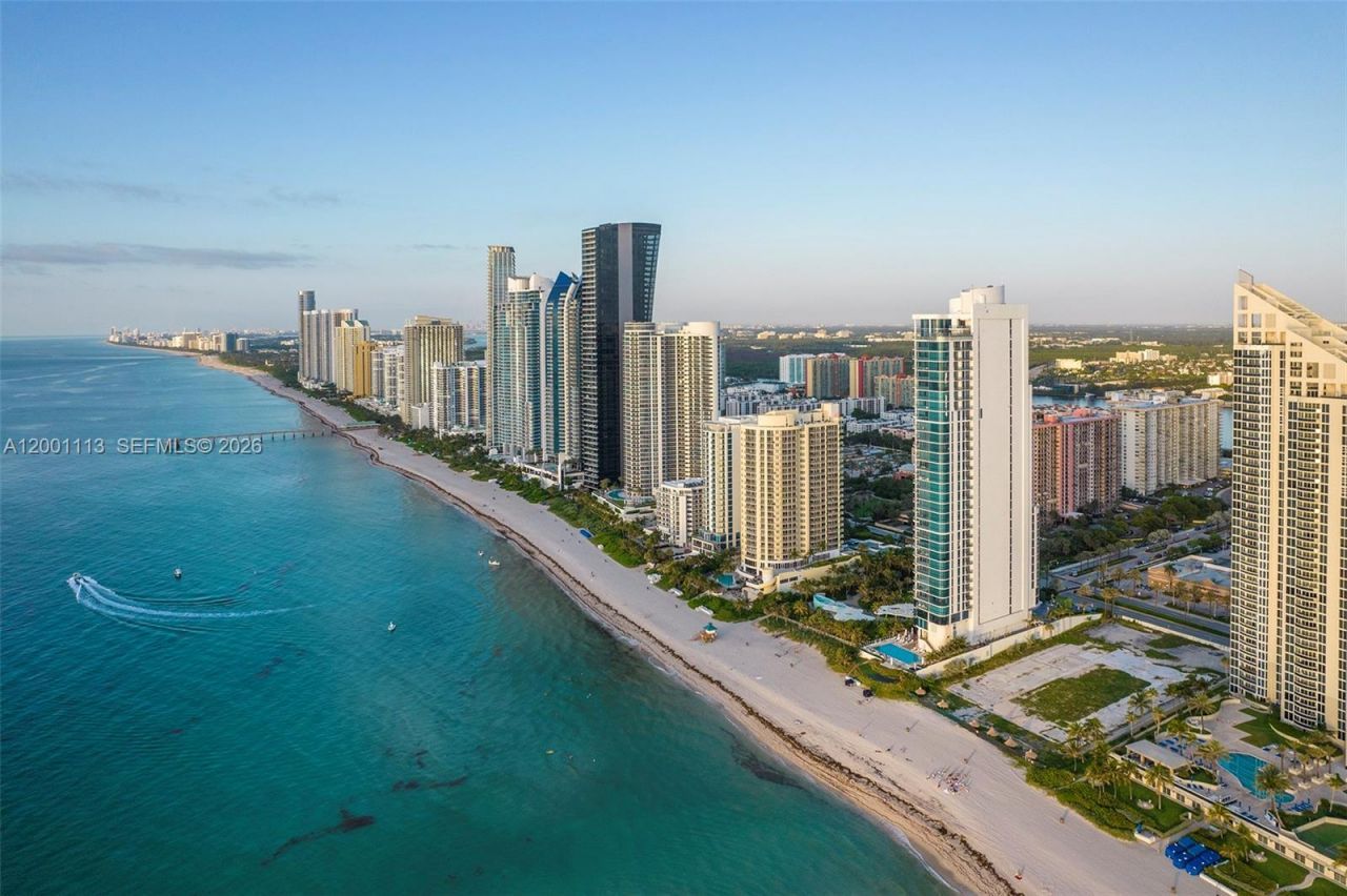 17475 Collins Ave, Unit PH3201, Sunny Isles Beach, FL 33160 Photo