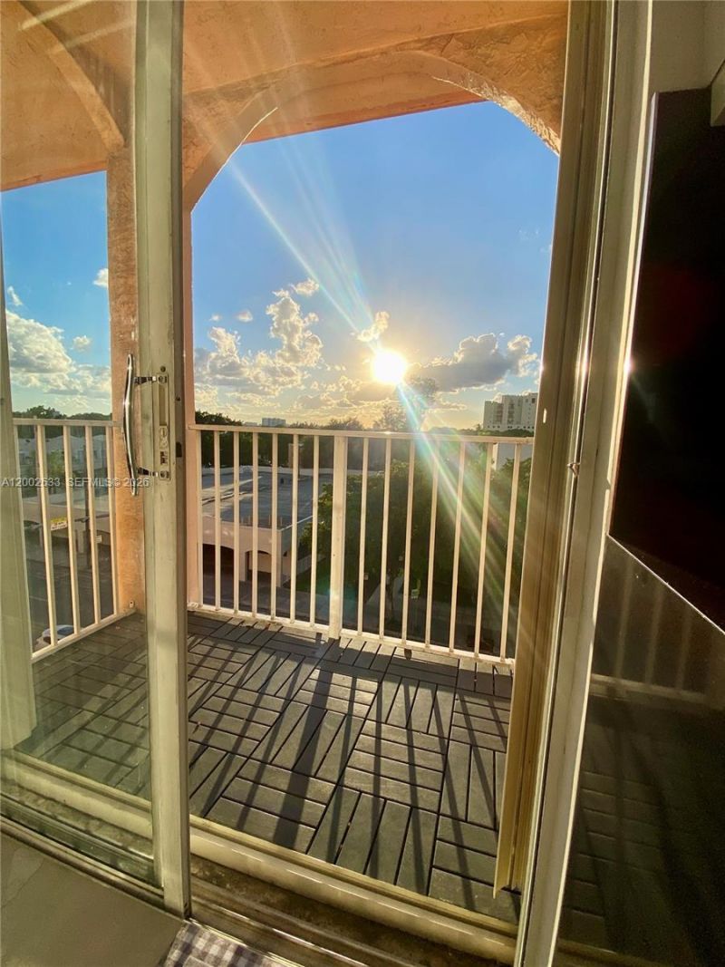 199 SW 12th Ave, Unit 501-C, Miami, FL 33130 Photo