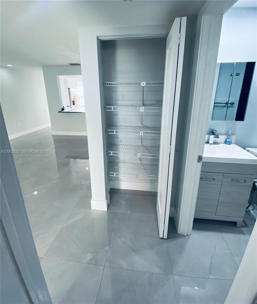 199 SW 12th Ave, Unit 501-C, Miami, FL 33130 Photo