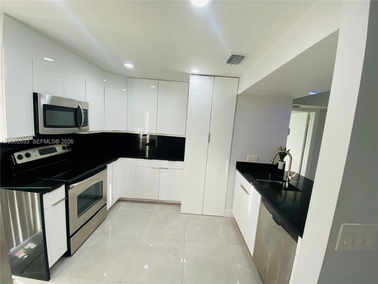 199 SW 12th Ave, Unit 501-C, Miami, FL 33130 Photo