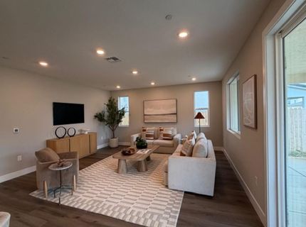 10339 Ducasse Way, Elk Grove, CA 95757 Photo