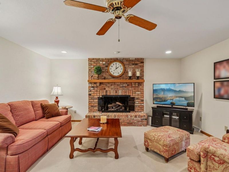 6860 Cliffside Drive, Vermilion, OH 44089 Photo 13