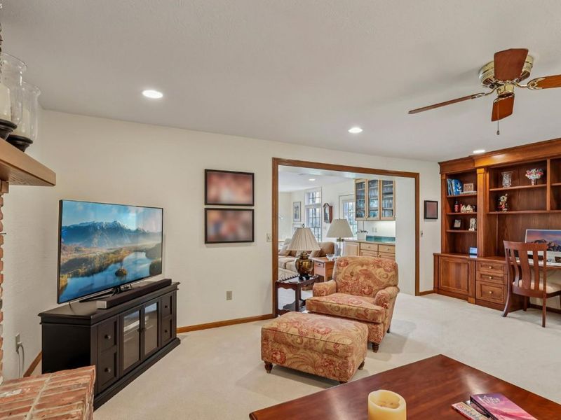 6860 Cliffside Drive, Vermilion, OH 44089 Photo 14