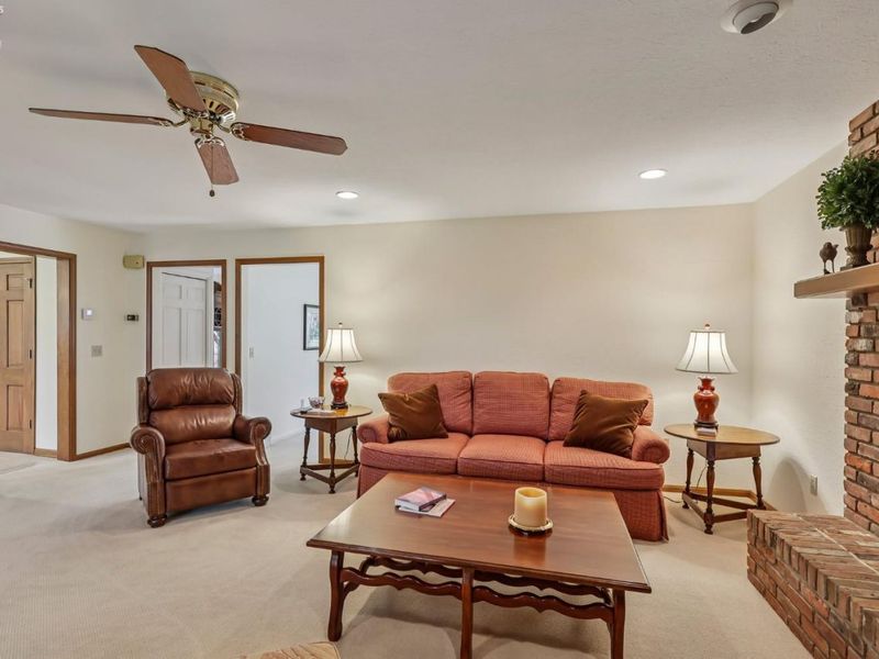 6860 Cliffside Drive, Vermilion, OH 44089 Photo 15