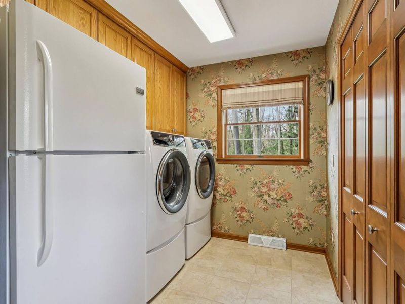 6860 Cliffside Drive, Vermilion, OH 44089 Photo 35