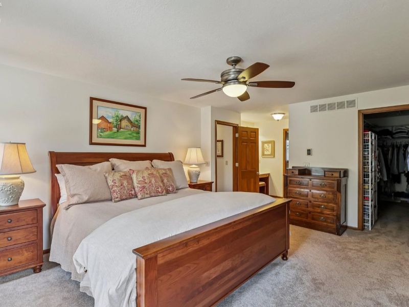 6860 Cliffside Drive, Vermilion, OH 44089 Photo 38