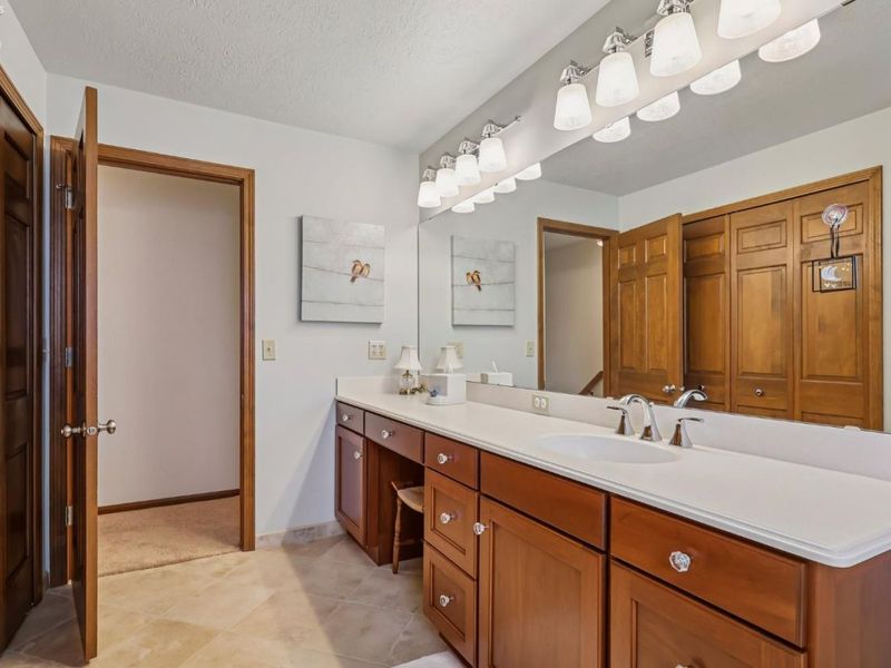 6860 Cliffside Drive, Vermilion, OH 44089 Photo 45