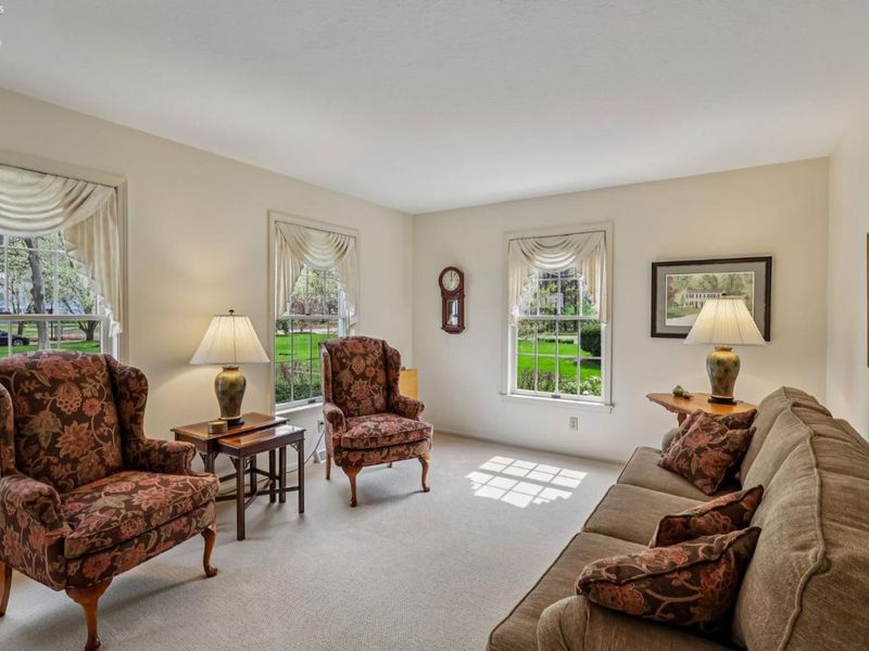 6860 Cliffside Drive, Vermilion, OH 44089 Photo 8