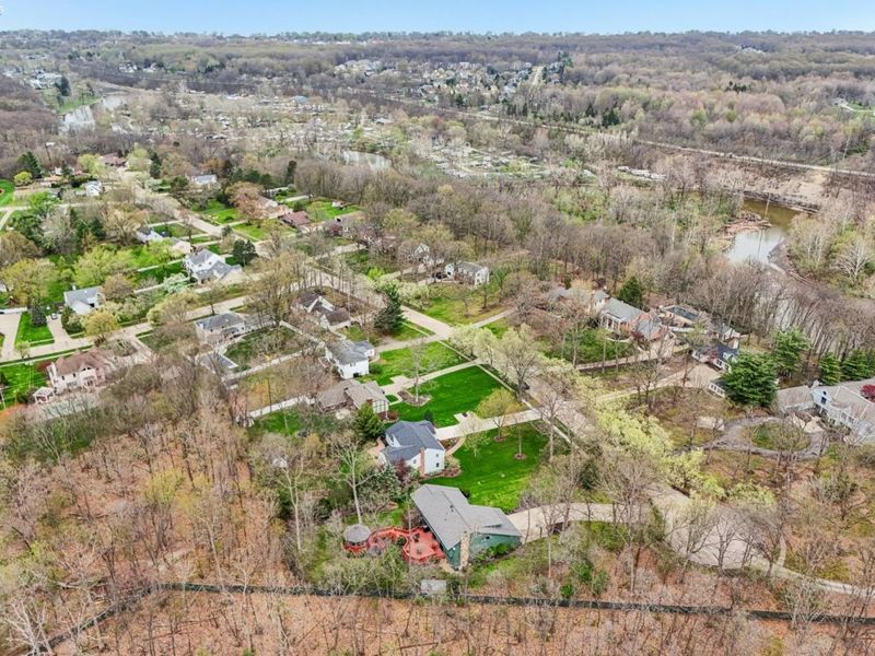 6860 Cliffside Drive, Vermilion, OH 44089 Photo 82