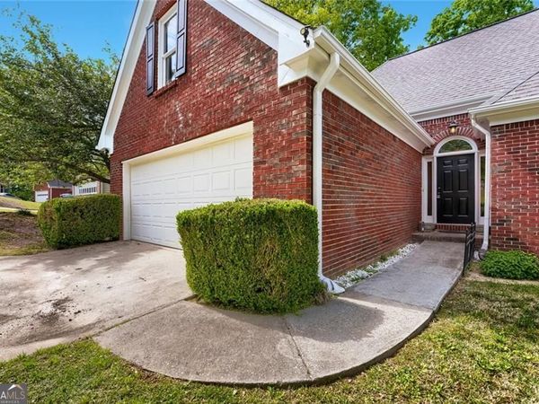 2128 Cluster Lane, Grayson, GA 30017