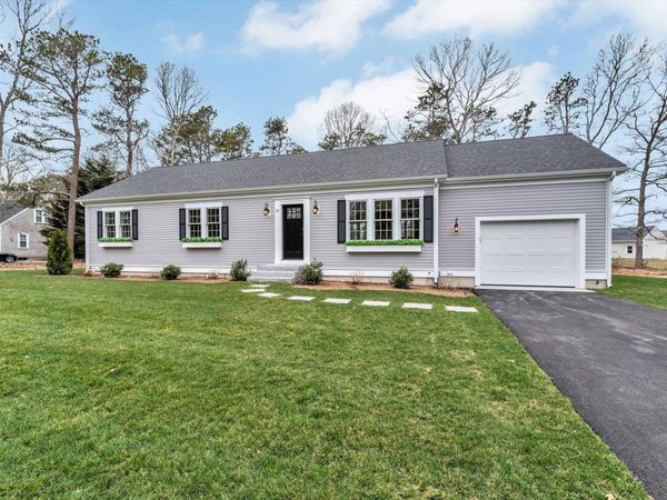 83 Airline Road , East Dennis, MA 02641