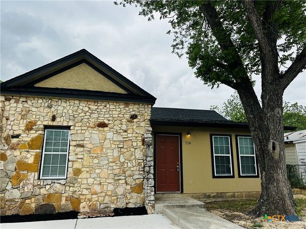 714 S River Street , Unit A, Seguin, TX 78155