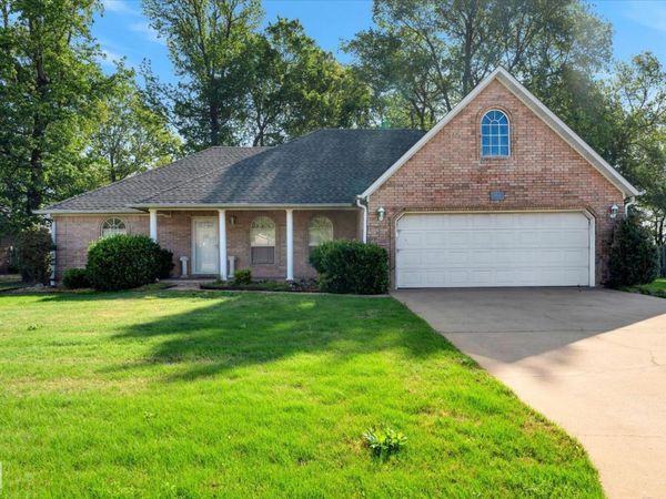 5203 S 27th Street, Paragould, AR 72450