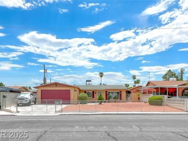 861 E Hacienda Avenue , Las Vegas, NV 89119