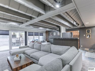 101 N 69 Street, Unit 15, Omaha, NE 68132