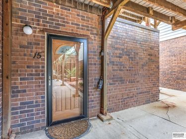101 N 69 Street, Unit 15, Omaha, NE 68132