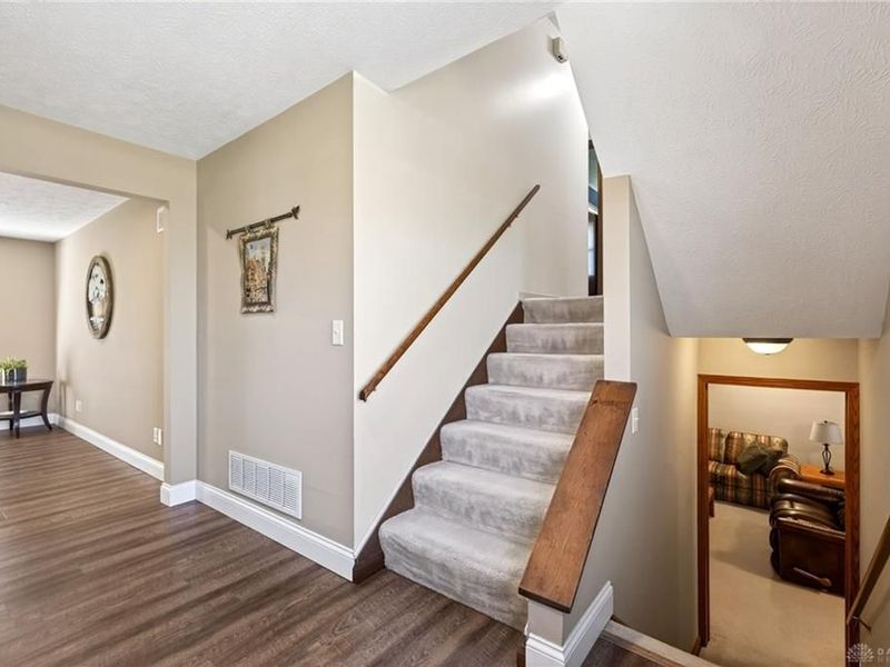 3665 Meadowcourt Drive, Beavercreek, OH 45431 Photo 27