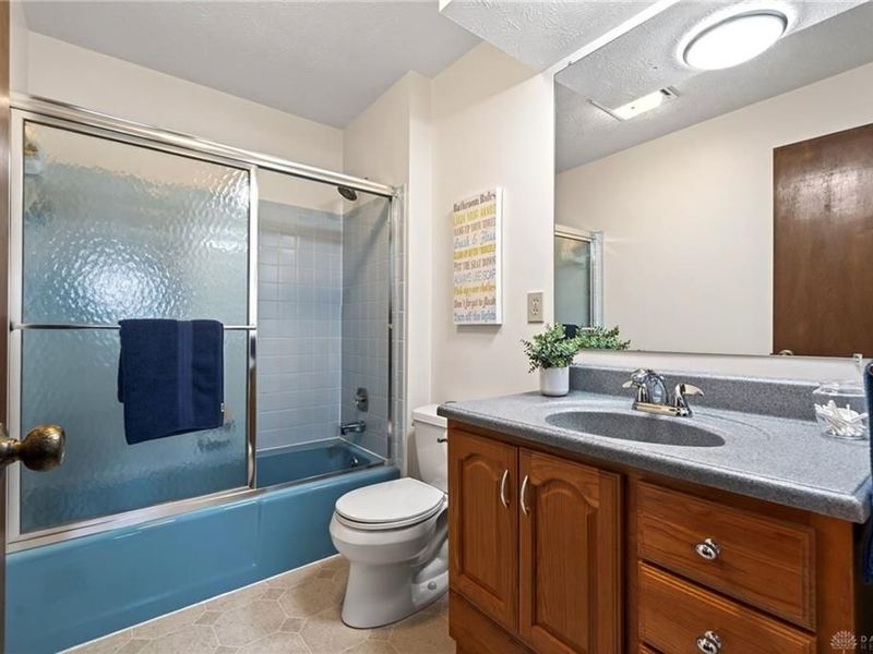 3665 Meadowcourt Drive, Beavercreek, OH 45431 Photo 32