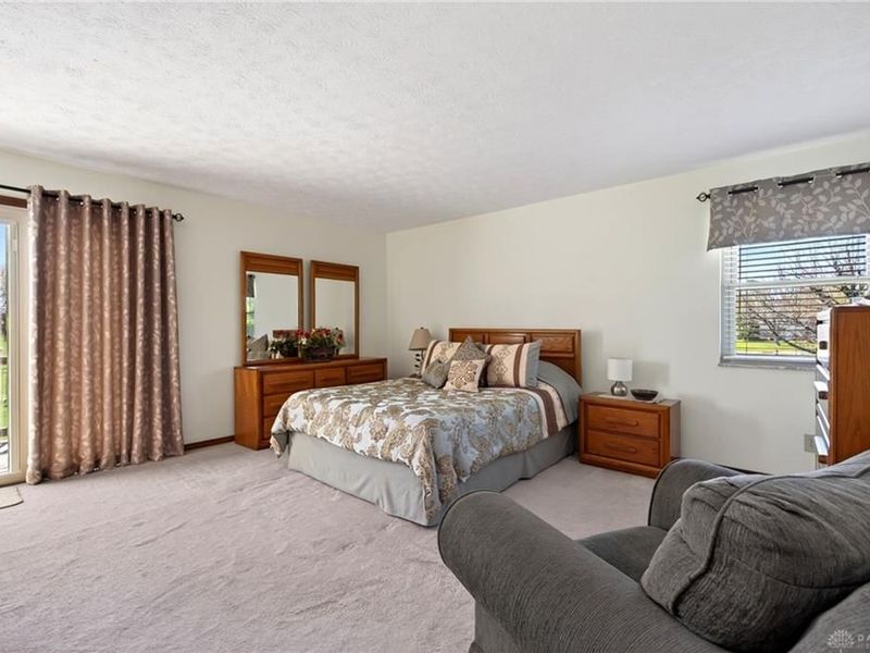 3665 Meadowcourt Drive, Beavercreek, OH 45431 Photo 33