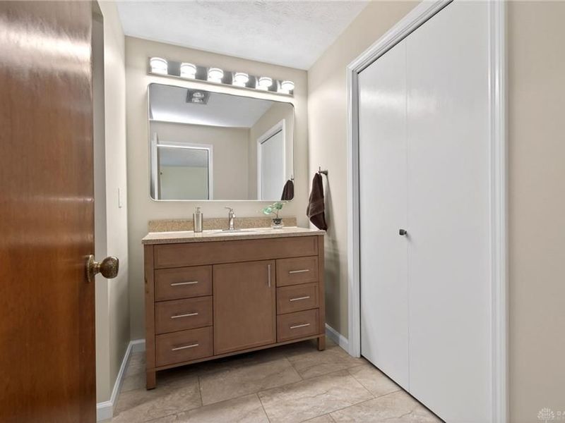 3665 Meadowcourt Drive, Beavercreek, OH 45431 Photo 35